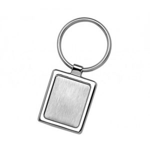 Chaveiro retangular de metal