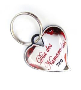 chav.-chapinha-metalicacod-720-chapinha-coracao-com-resina-732-585x650